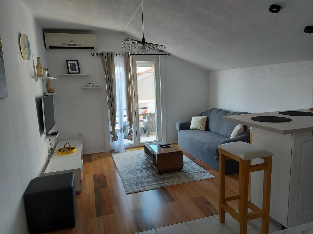 Apartments Helena Zadar