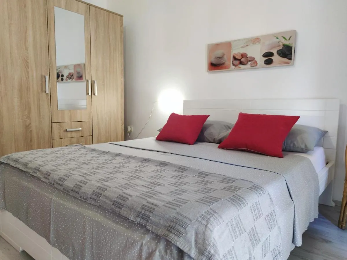 Apartments Helena Zadar Kroatien